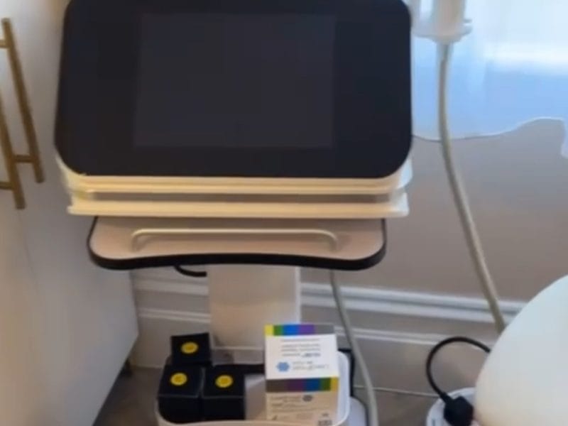 Derma: Radio frequency micro needling device