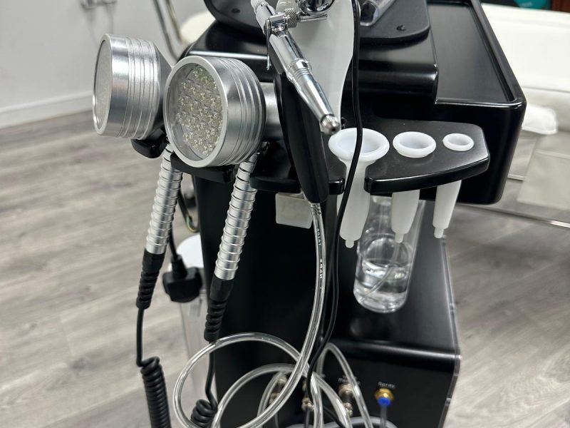 Hydra Dermabrasion Device